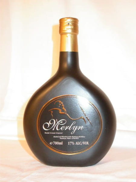 Merlyn Welsh Cream Liqueur (Penderyn) 17%vol. 0,7l altes Design