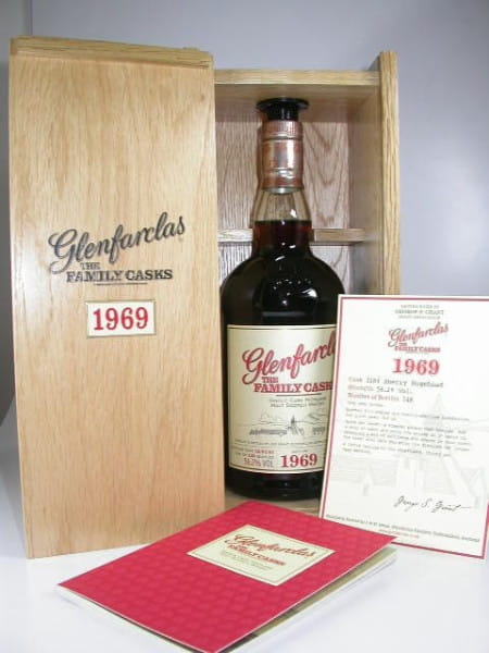 Glenfarclas &quot;The Family Casks&quot; 1969/2007 Sherry Hogshead 56,2%vol. 0,7l