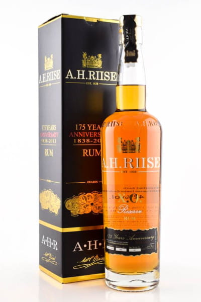 *A.H. Riise XO Reserve 175th Anniversary  42%vol. 0,7l - mit beschädigtem Verschluß