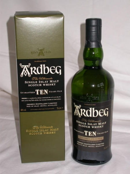 Ardbeg 10 Jahre 46%vol. 0,7l (alte Ausstattung)