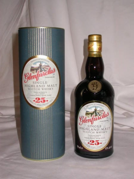 Glenfarclas 25 Jahre (alte Ausstattung) 43%vol. 0,7l