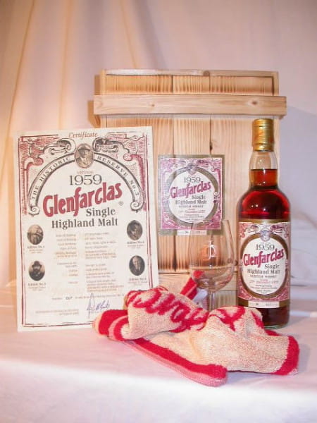 Glenfarclas 1959/2002 The Historic Reserve No. 3 46%vol. 0,7l