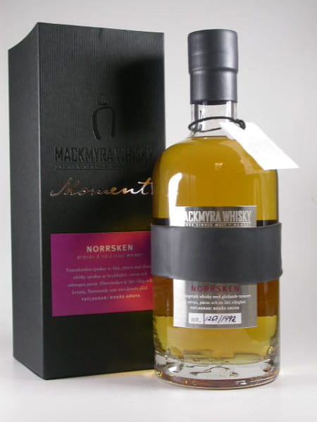 * Mackmyra Svensk moment Norrsken Single Malt Whiskey 53.2% vol. 0,7l