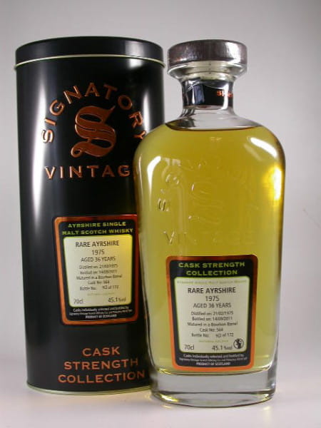 Rare Ayrshire (Ladyburn) 36 Year Old 1975/2011 Bourbon Barrel Signatory Cask strength Coll. 45.1% vol.0,7l